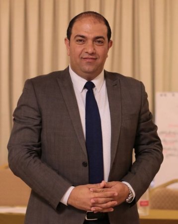 ابو قمر