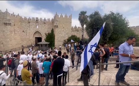 في إطار تهويدها ومحاولة فرض السيادة على القدس: حكومة الاحتلال تعقد اجتماعا داخل أنفاق البراق