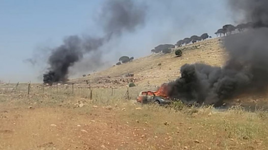 إصابات برصاص الاحتلال الإسرائيلي ومستوطنون يحرقون مركبات فلسطينيين