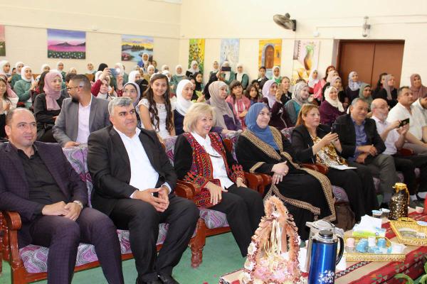 وزيرة الثقافة تفتتح فعاليات اليوم الثقافي في إربد