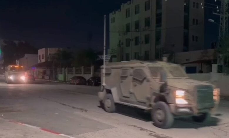 قوات الاحتلال تقتحم مدينة طولكرم بالضفة الغربية